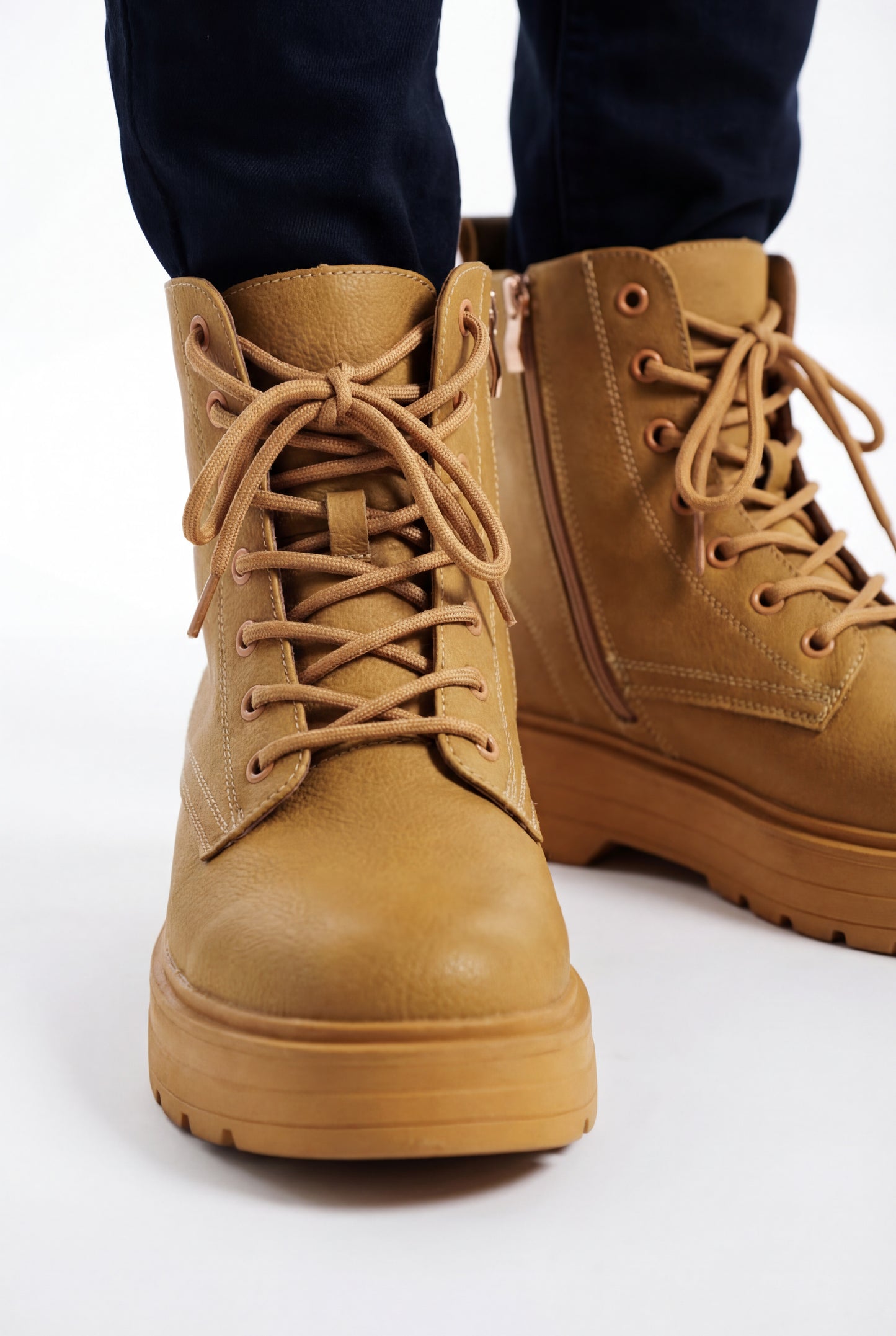 SANDSTORM ZIP COMBAT BOOTS