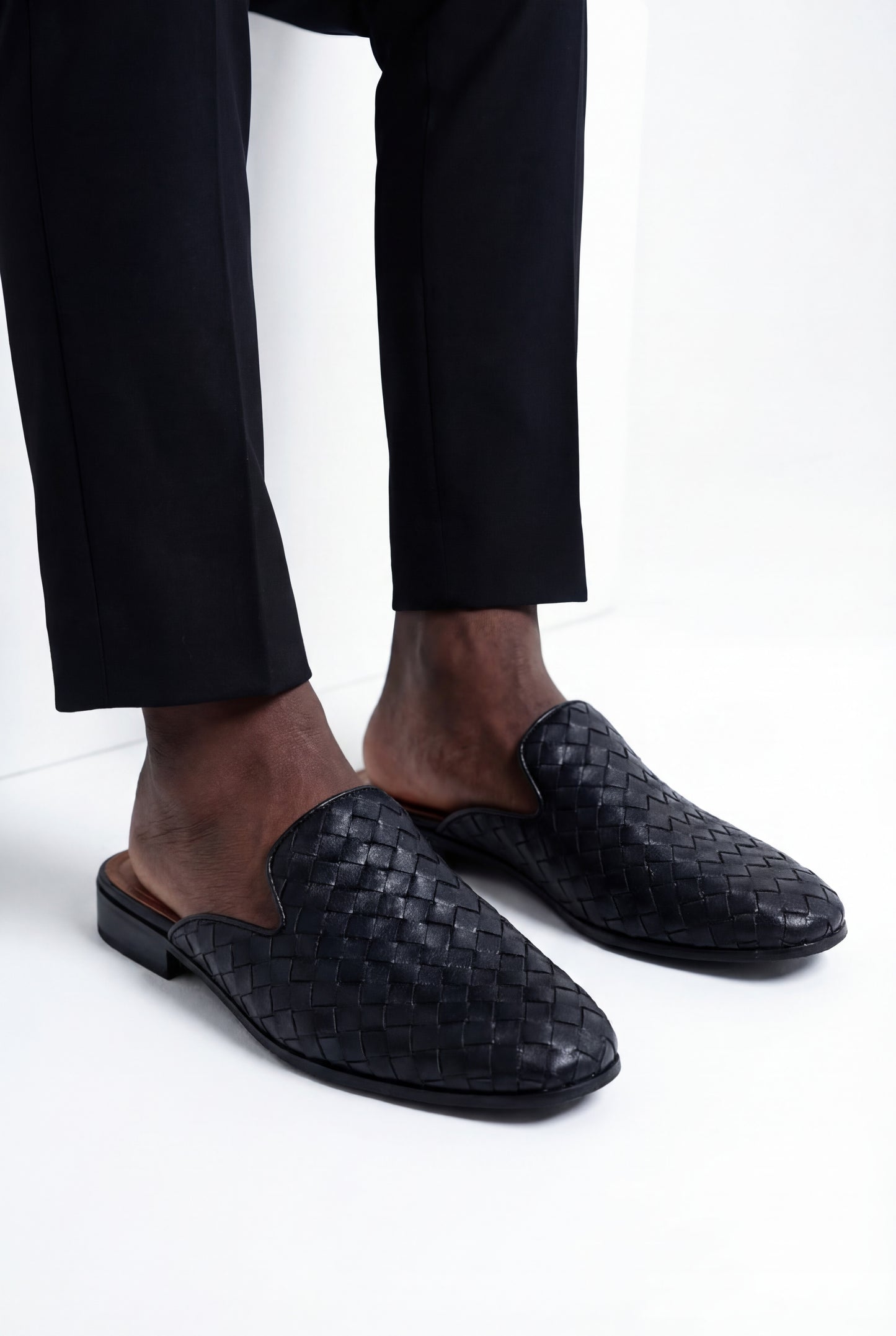 BLACKOUT WEAVE MULES