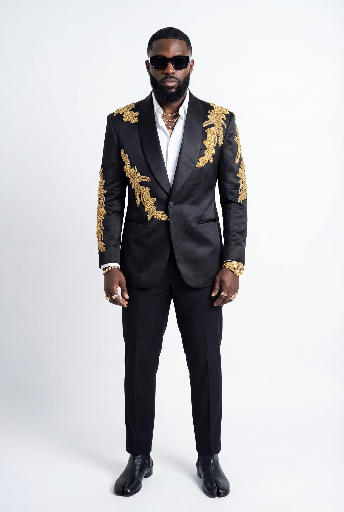 OBSIDIAN ROYAL EMBELLISHED SUIT