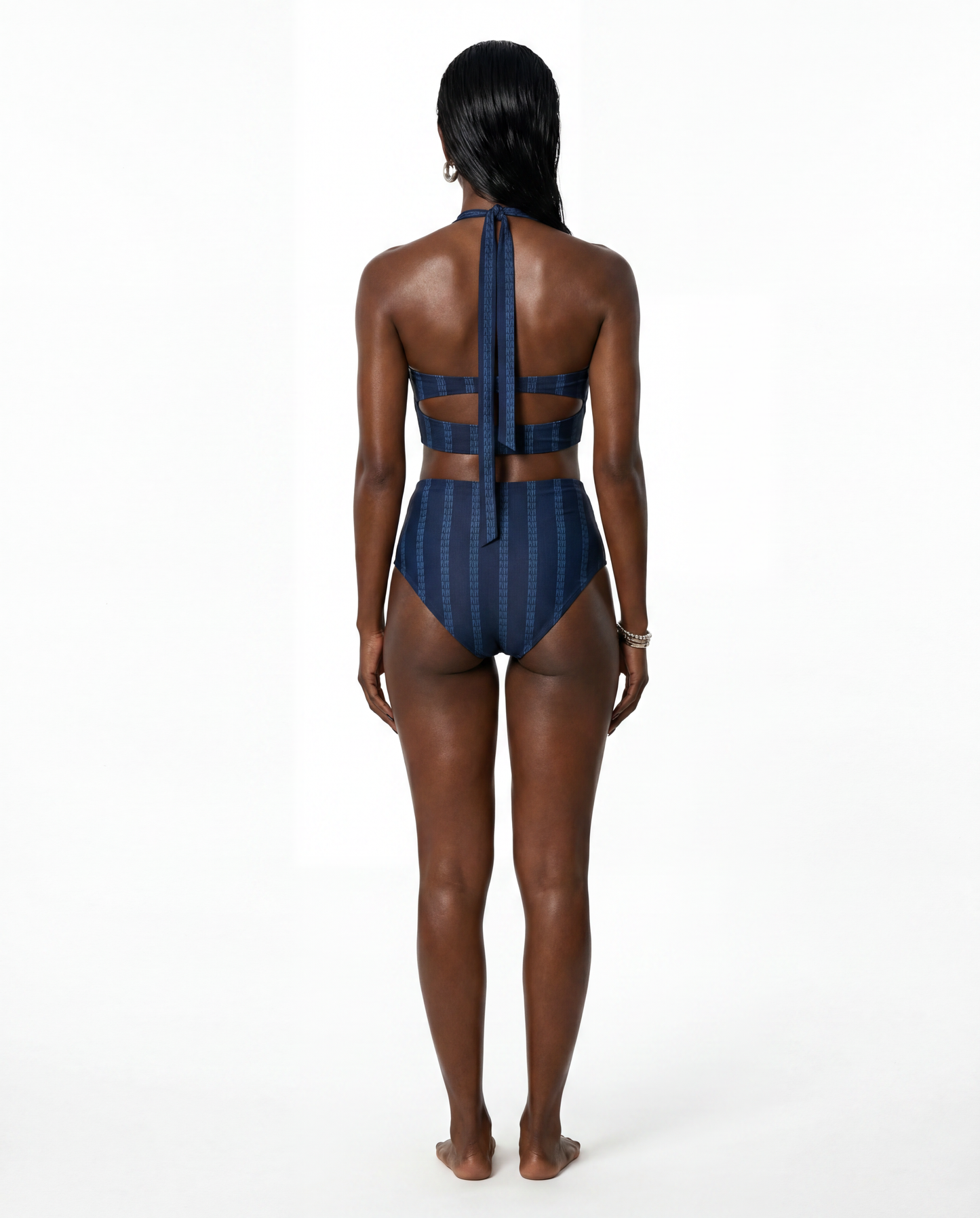 THE COASTLINE SWIMSUIT SET