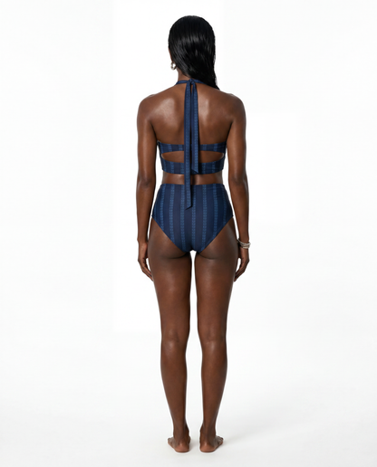 THE COASTLINE SWIMSUIT SET